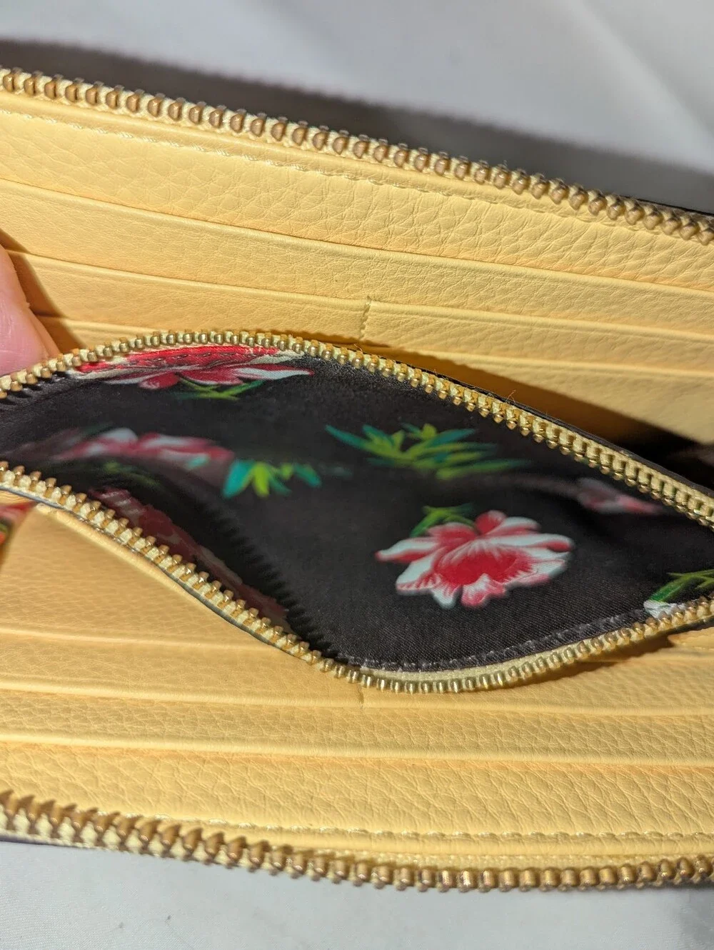 Vera Bradley Georgia RFID Zip-Around Wallet with Colorful Stamp Motif - Picture 12 of 13
